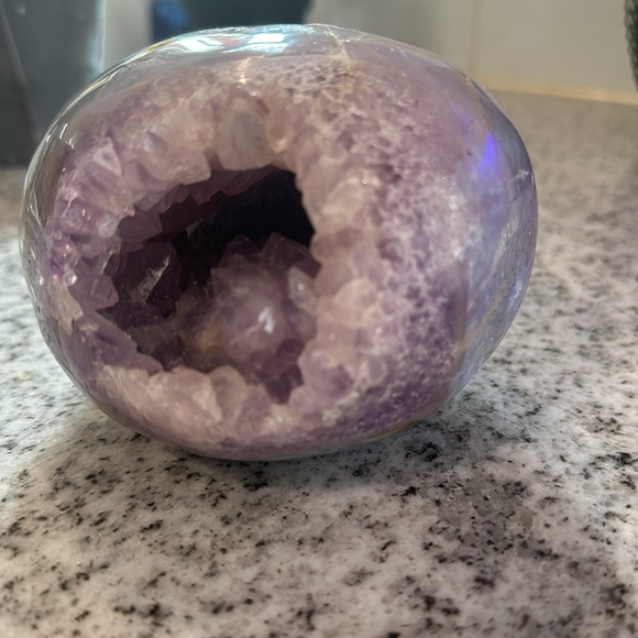 Amethyst Agate Egg - Picture 12 of 16